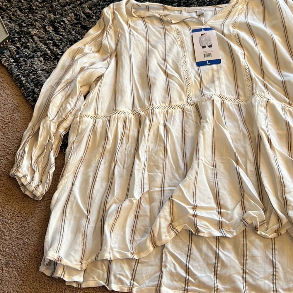 NWT fever blouse L - Picture 4 of 6